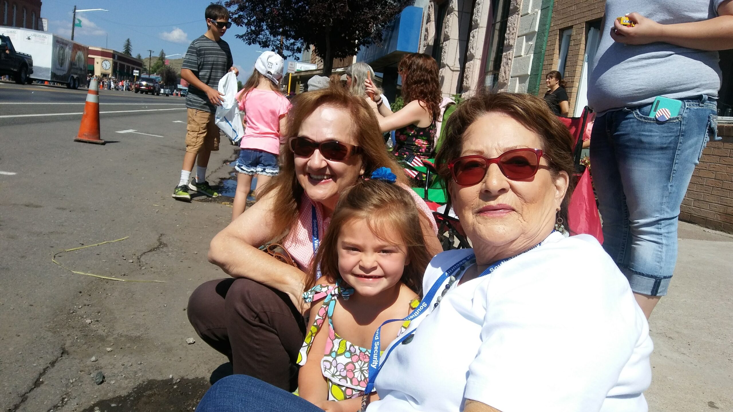 Susie, Pharrah, Marty, annual Olden Day Parade, Del Norte 2018